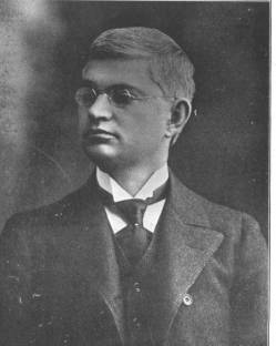  Joseph Harry Edwards, Newspaperman 